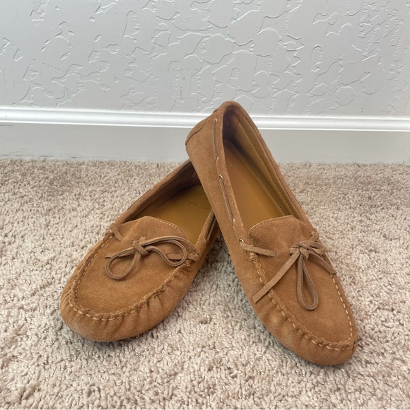 J. Crew Shoes J Crew Driving Moccasin Loafers In Suede Glazed Pecan